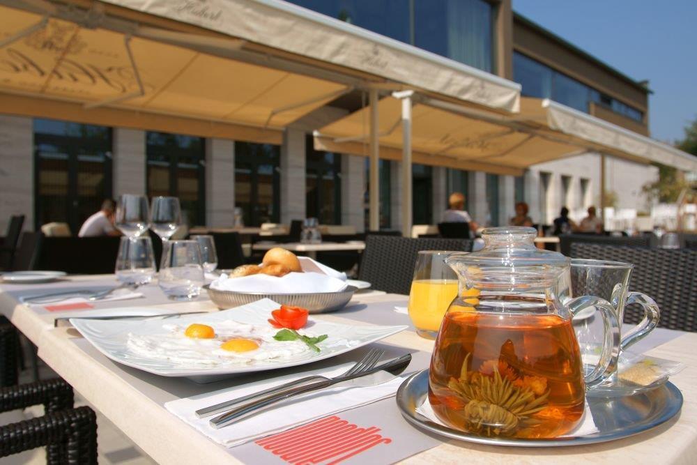 Hotel Yasmin 4*